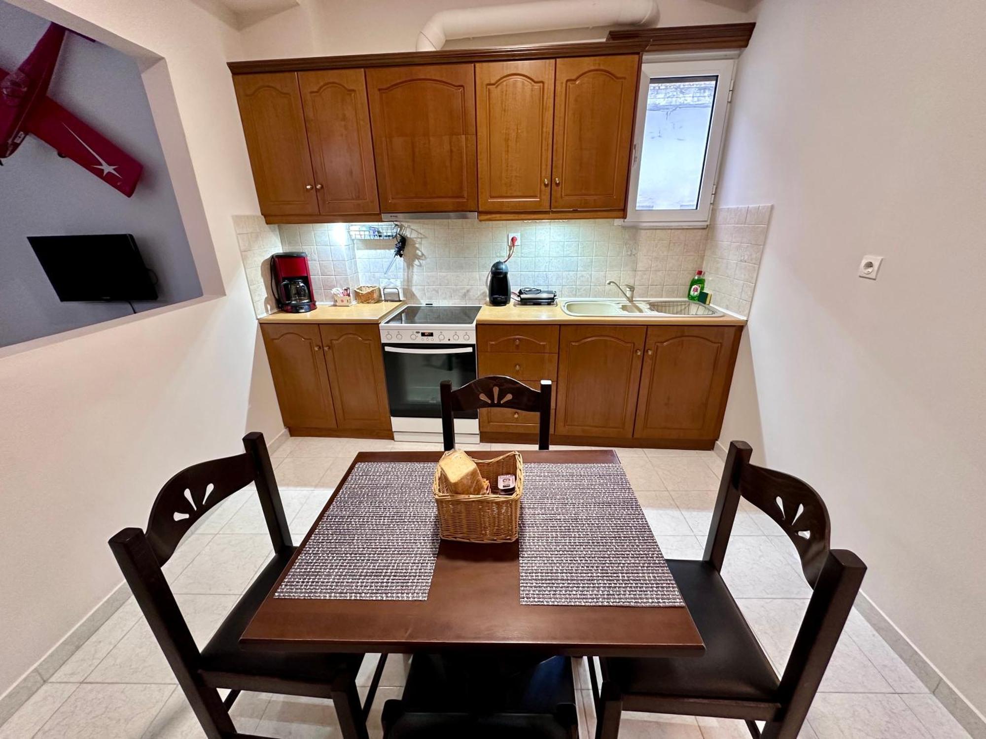 Harmony Central House Янина Екстериор снимка